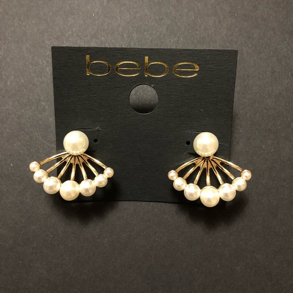 Faux Pearl Earrings in Gold